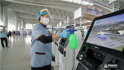 青島機場預計雙節期間迎出行小高峰，消毒服務保障旅客安心出行